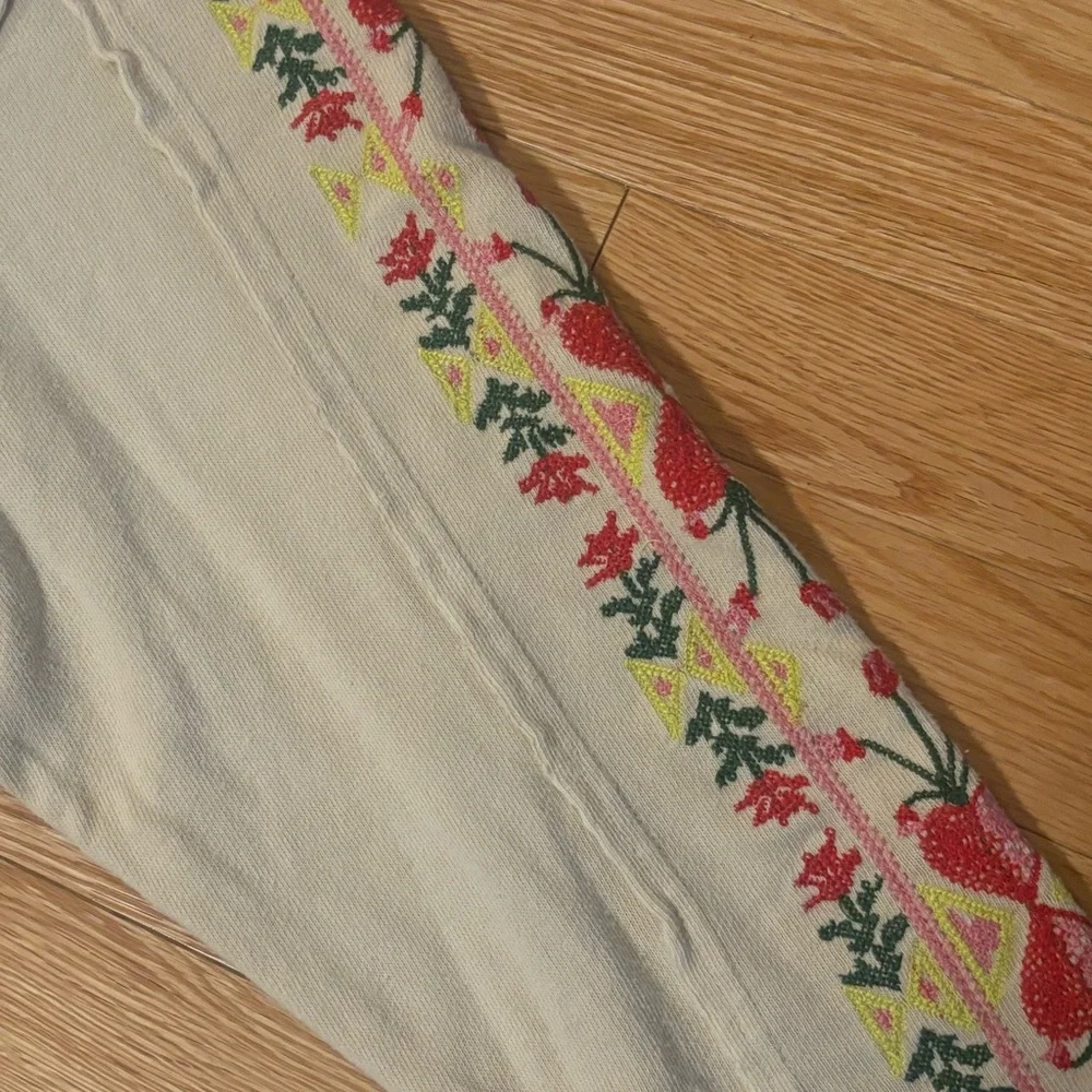 Free People All My Heart Embroidered Tee Size We The Free - Picture 9 of 14